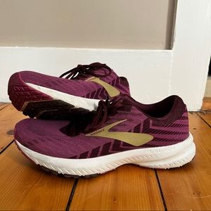 Brooks Launch 6 Womens Road Running Sneakers | Size 7.5